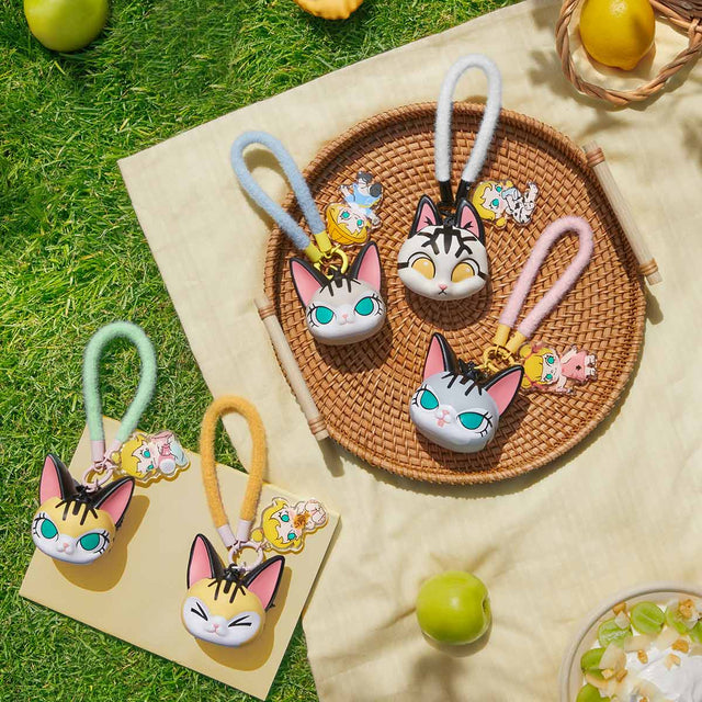 moc-khoa-baby-molly-baby-tabby-series-squishy-charm-pop-mart-6931571099732-02