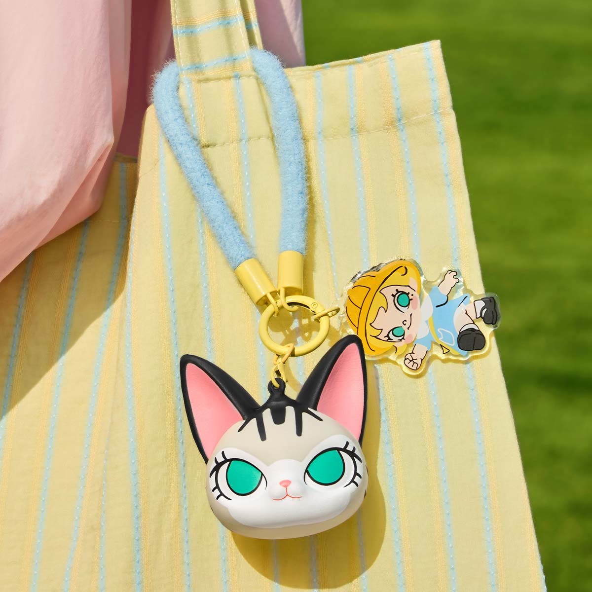 moc-khoa-baby-molly-baby-tabby-series-squishy-charm-pop-mart-6931571099732-08