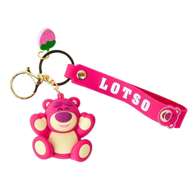 moc-khoa-hinh-gau-dau-lotso-om-dau-dang-tay-other-girl-brands-stc119022-b-01