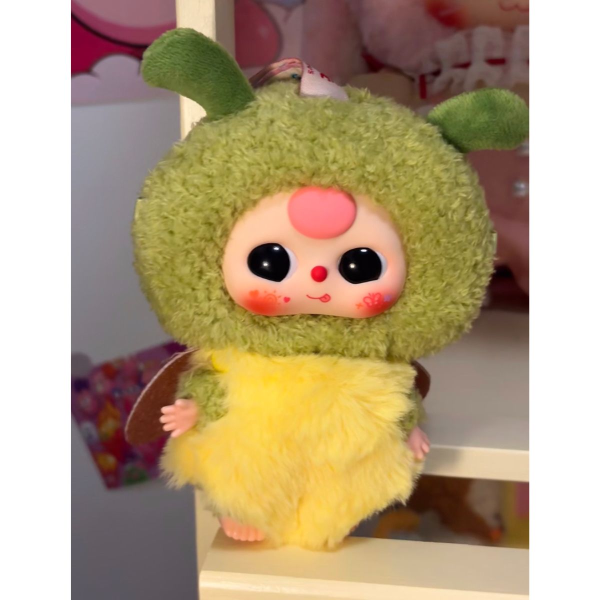 moc-khoa-nhoi-bong-baby-three-little-elf-plush-toy-dpl4301-08
