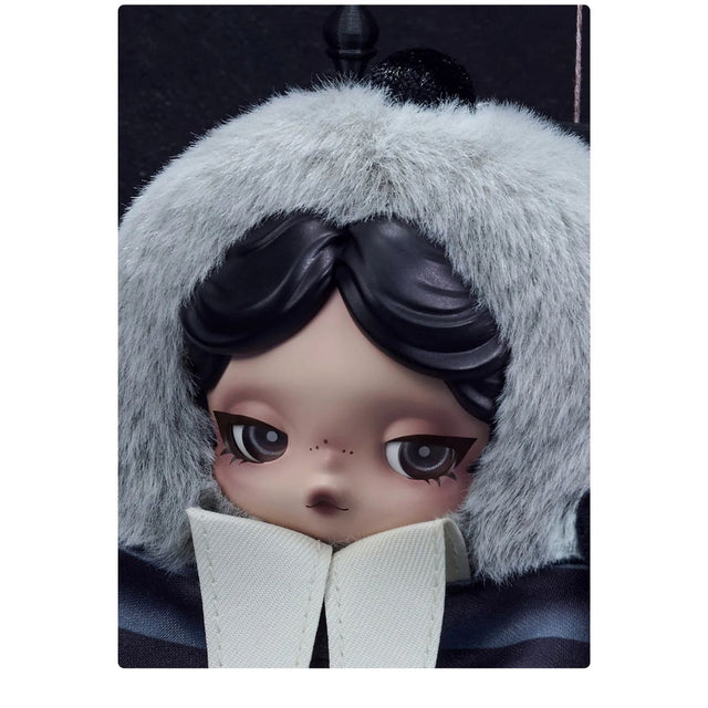 moc-khoa-skullpanda-wednesday-plush-nevermore-academyuni-pop-mart-6941313040762-04