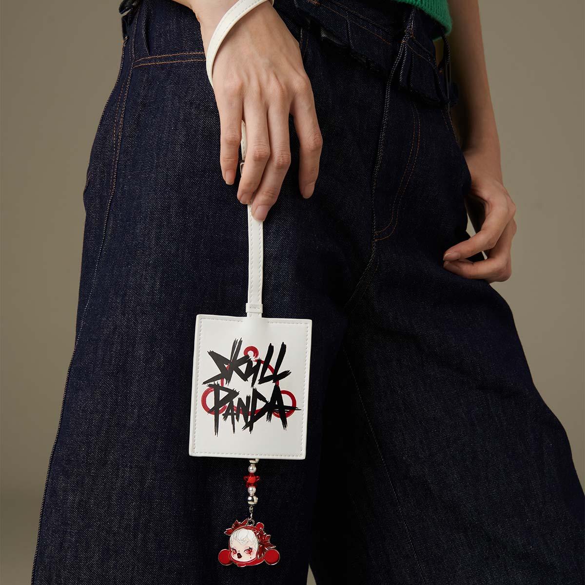 moc-khoa-trang-tri-skullpanda-tell-me-what-you-wantas-i-wish-pop-mart-6931571031992-02