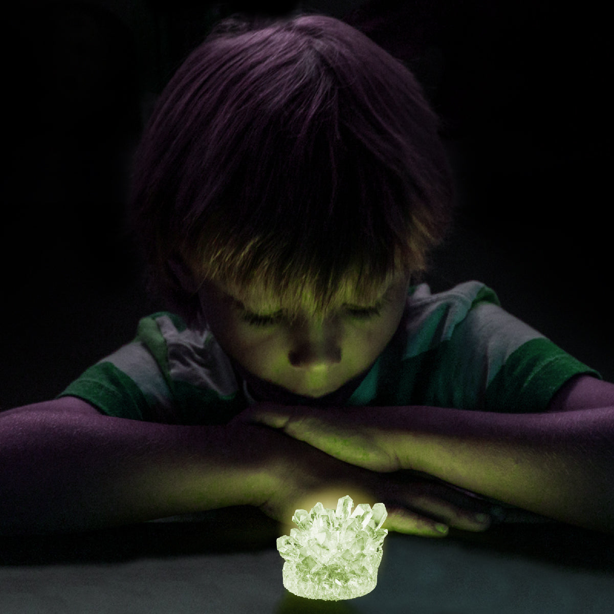 nat-geo-nuoi-trong-tinh-the-phat-sang-trong-dem-steam-rtnggidcrystal-03