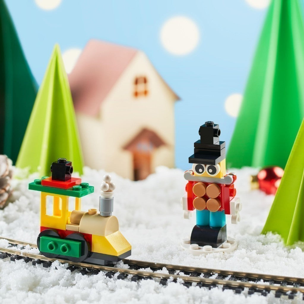 [Quà tặng, không bán] Người Tuyết Giáng Sinh 4 Trong 1 LEGO MARKETING MKT-5007518