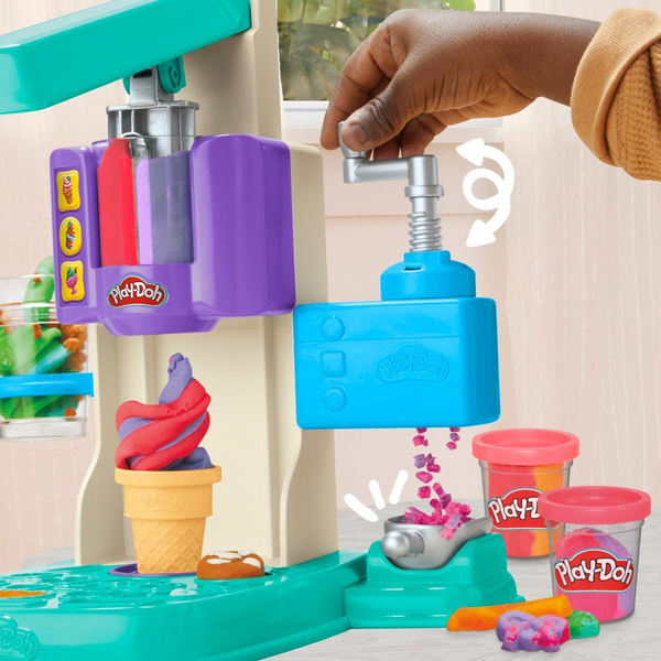 nha-may-kem-cau-vong-playdoh-g0028-05