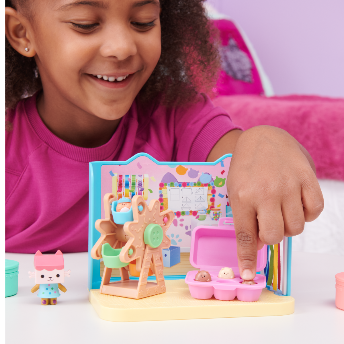 phong-gabby-phong-thu-cong-cua-box-cat-gabby-dollhouse-6064151-010