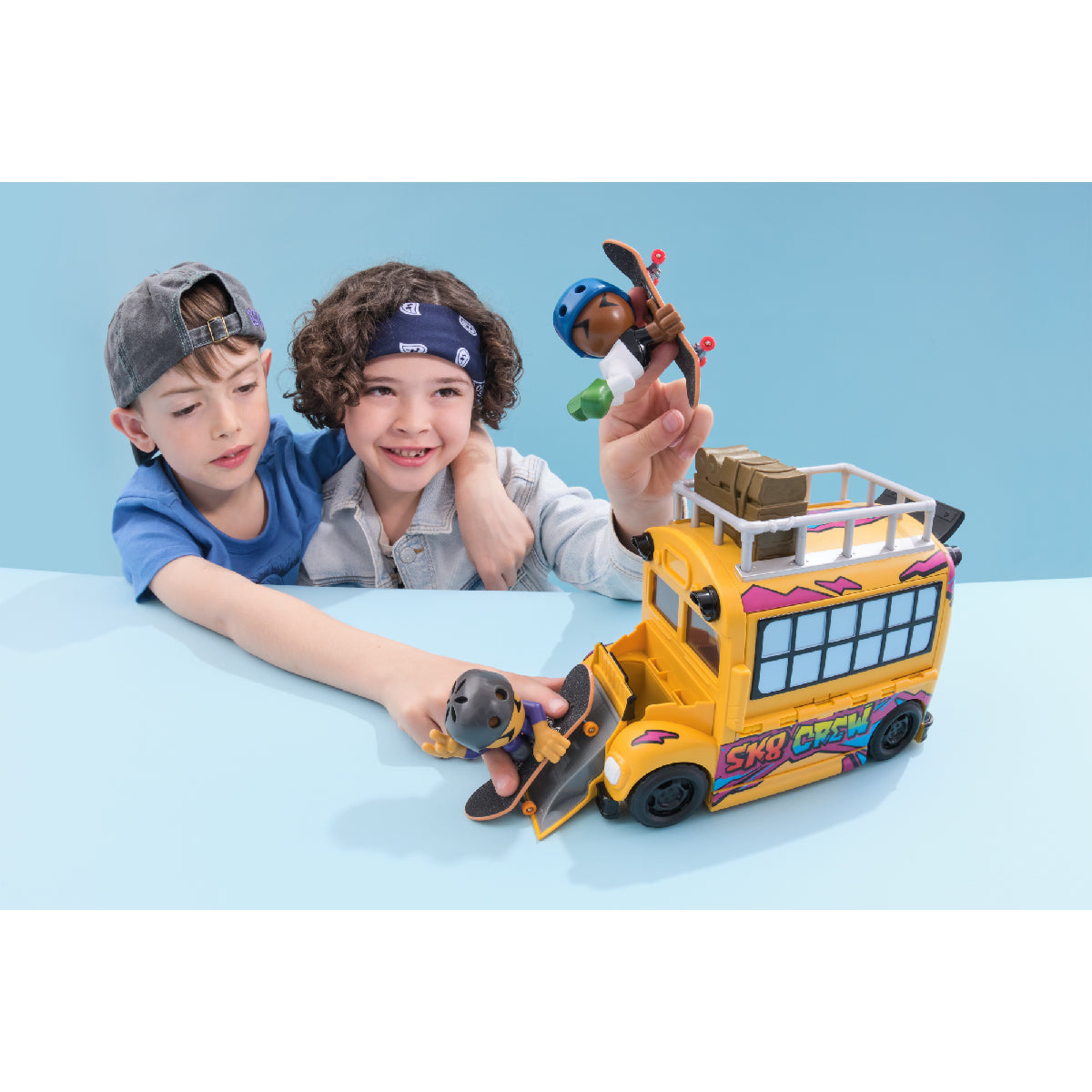 playset-xe-bus-bieu-dien-sk8-tech-deck-6071034-08