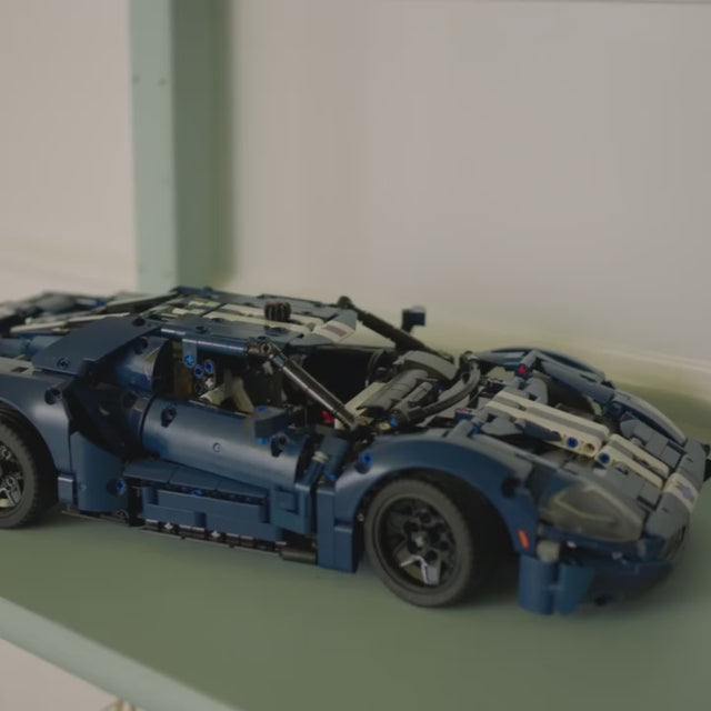 sieu-xe-the-thao-ford-gt-42154-010
