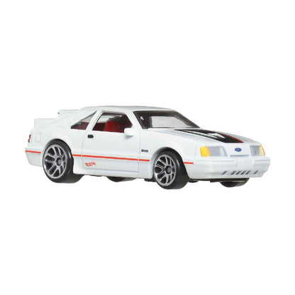 sieu-xe-celebrations-84-mustang-svo-hot-wheels-jby50-grt01-03