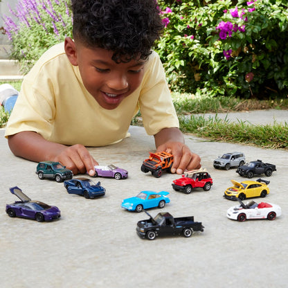 sieu-xe-hw-phien-ban-ngoc-trai-bmw-i8-roadster-hot-wheels-jtd69-hdh54-04
