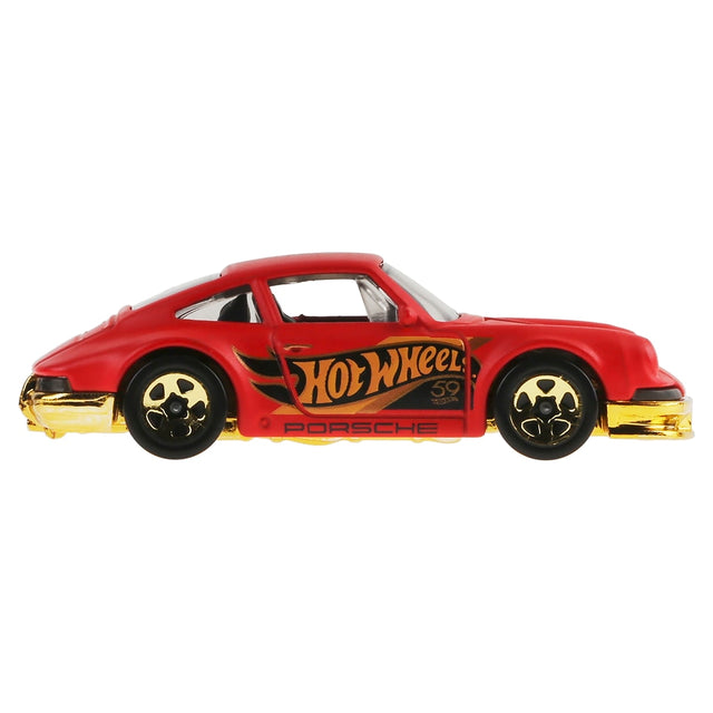 sieu-xe-phien-ban-ngoc-trai-71-porsche-911-hot-wheels-jtd65-hdh54-02