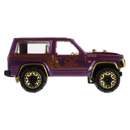 sieu-xe-phien-ban-ngoc-trai-ultra-hots-nissan-patrol-hot-wheels-jdm28-hdh54-02