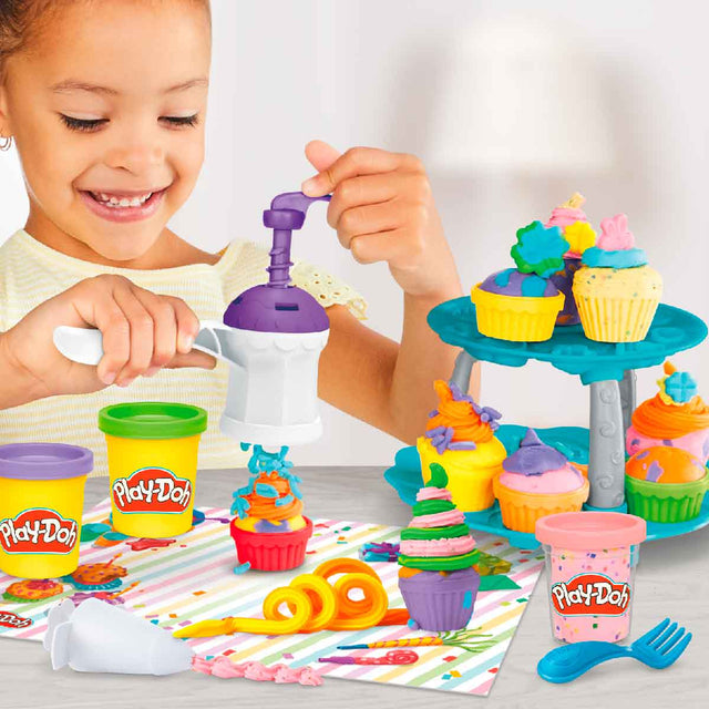 thap-banh-cupcake-ngot-ngao-playdoh-g0529-04