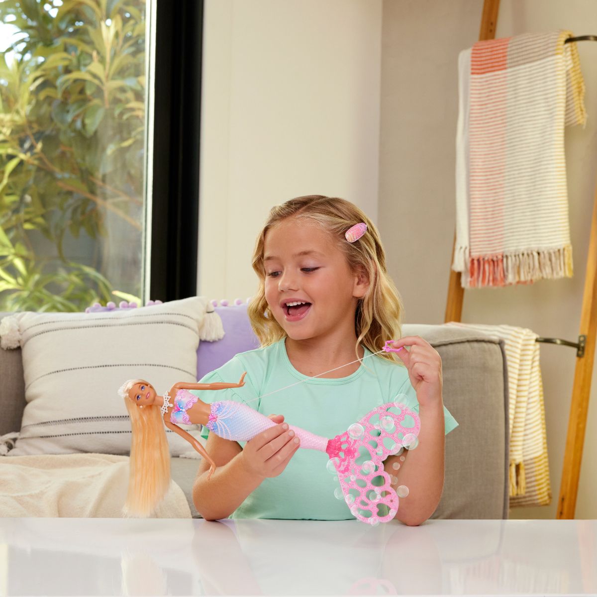 Đồ Chơi Thời Trang Du Lịch Của Barbie Malibu BARBIE JMJ47