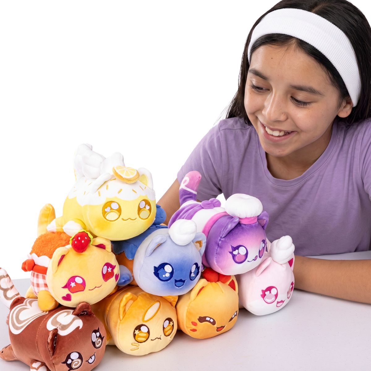 thu-nhoi-bong-6inch-aphmau-chu-de-banh-keo-aphmau-6029bkry-013