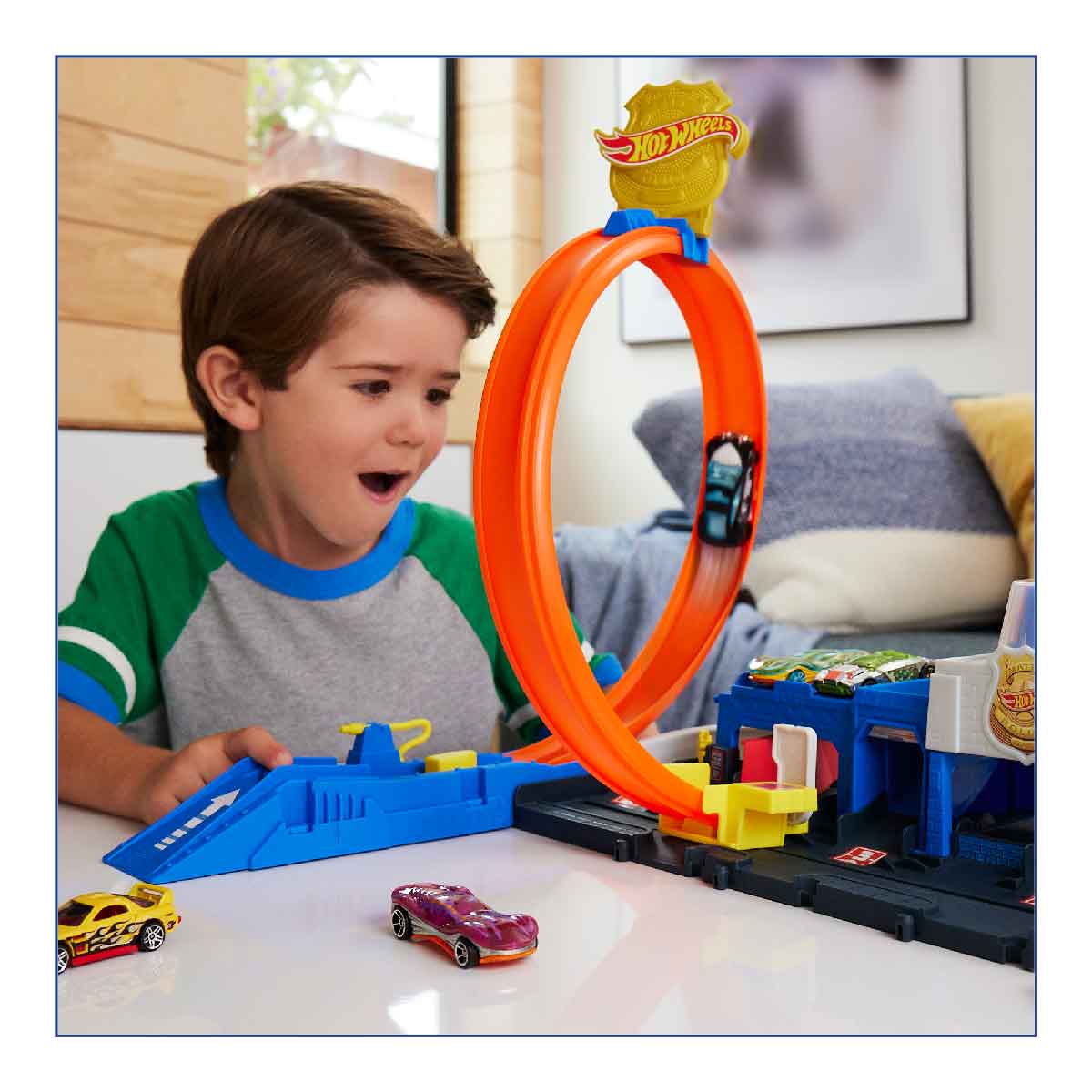 Đồ Chơi Trạm Cảnh Sát Siêu Đẳng HOT WHEELS JBM71