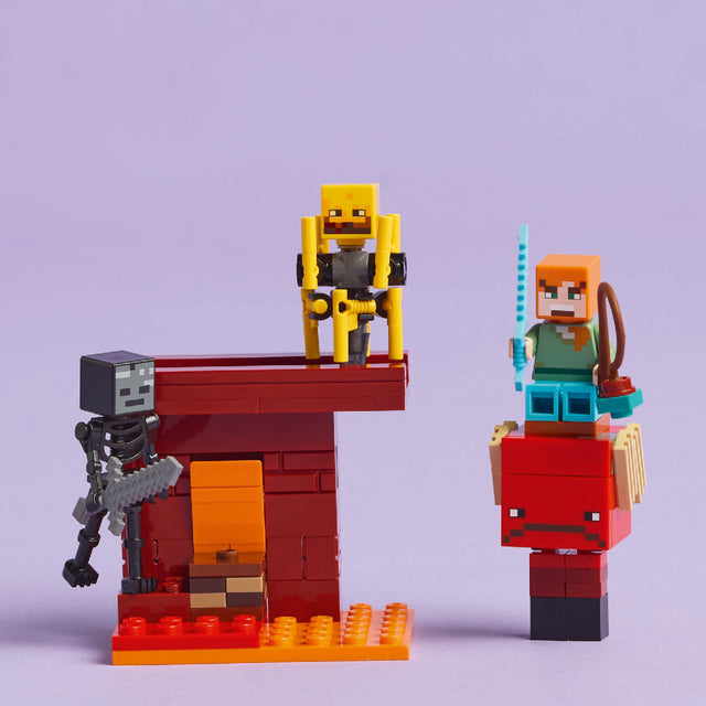 tran-chien-dung-nham-dia-nguc-nether-lego-minecraft-21266-08