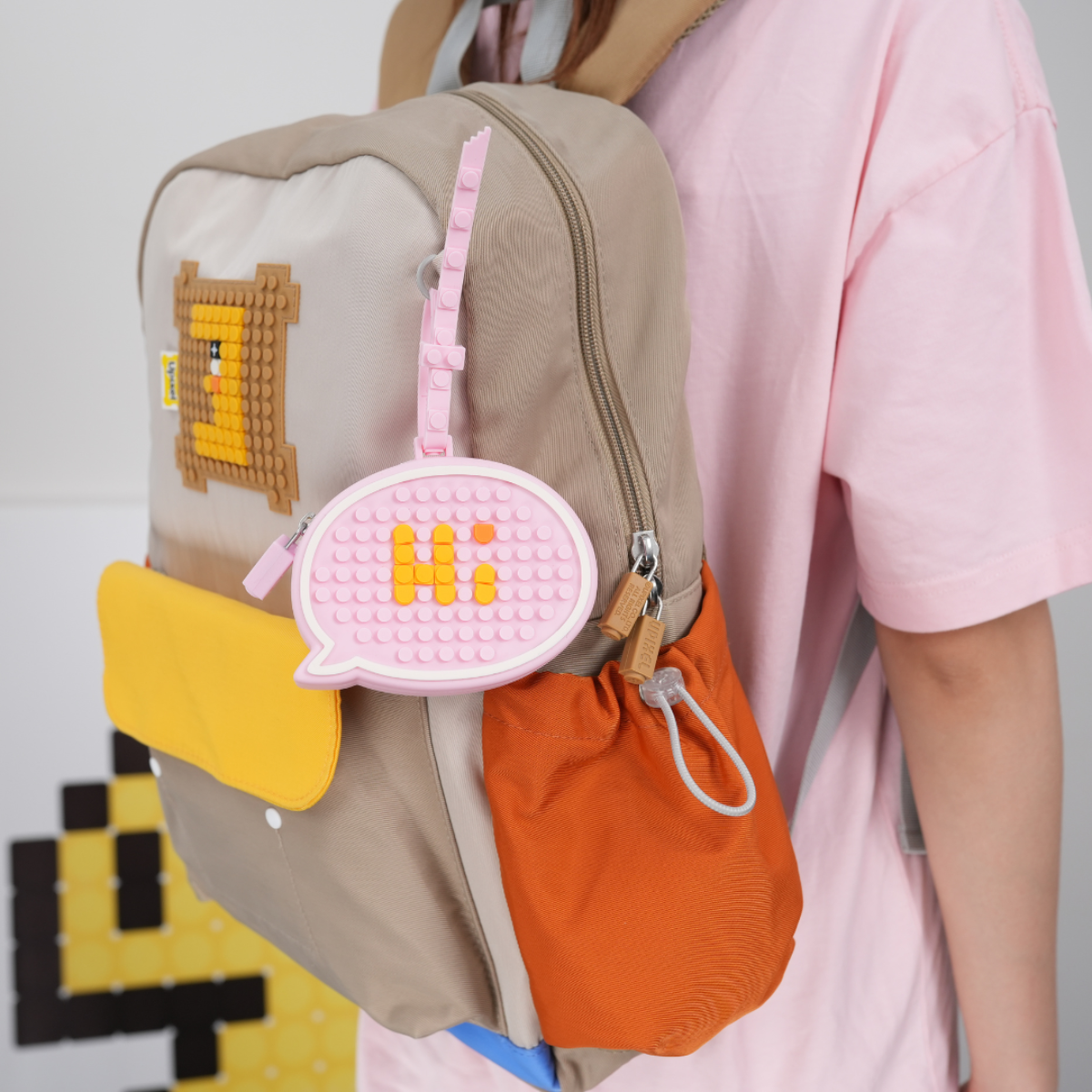 Ví Đeo Echo Mini Hồng UPIXEL UBE22