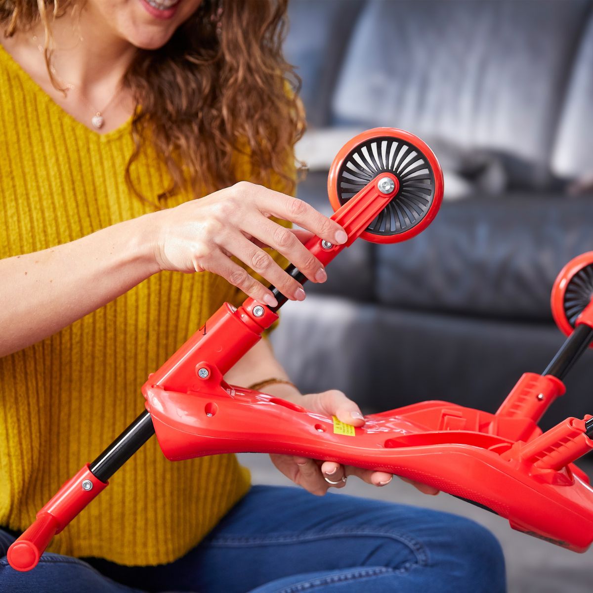 Xe Chòi Chân Bọ Đỏ 3 Bánh Scuttle Bug RIDE ON 8540