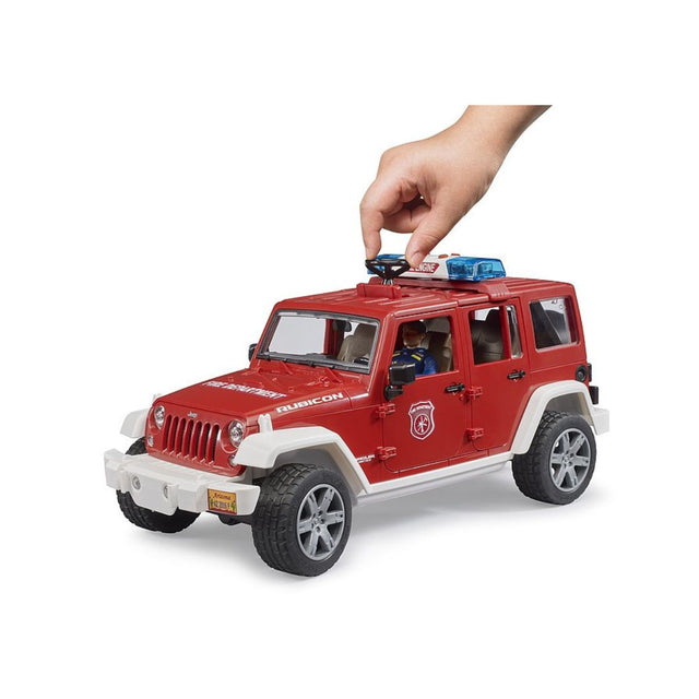 xe-cuu-hoa-jeep-wrangler-unlimited-rubicon-kem-linh-cuu-hoa-bruder-bru02528-05