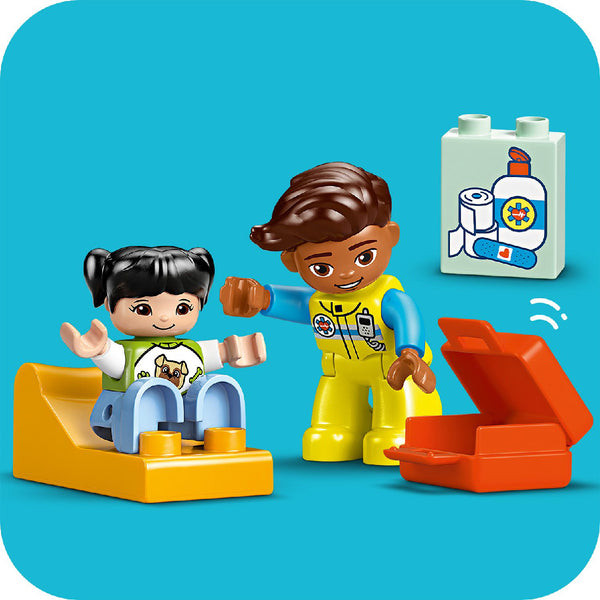 xe-cuu-thuong-tai-xe-lego-duplo-10447-08