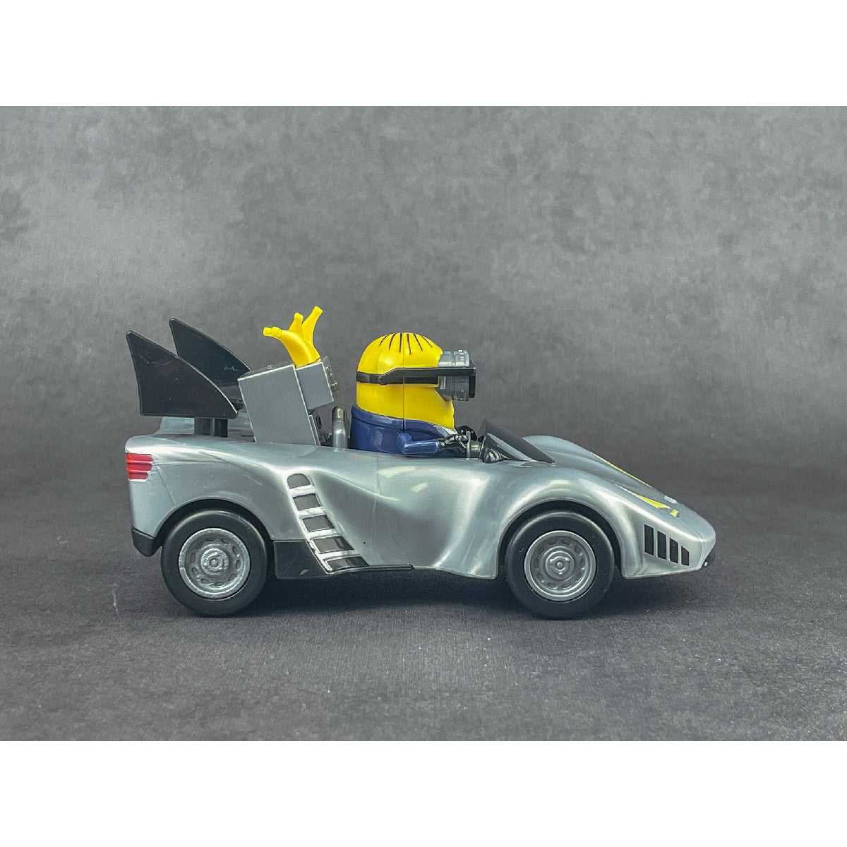 Xe Điệp Viên AVL Minions Có Chạy Trớn Minions 7191