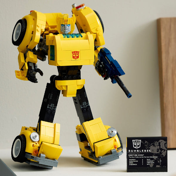 xe-dua-bien-hinh-transformer-bumblebee-lego-adults-10338-05