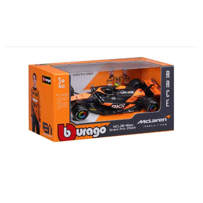 xe-dua-f1-1-43-mclaren-f1-mcl38-2024-maisto-04-18-38214-02