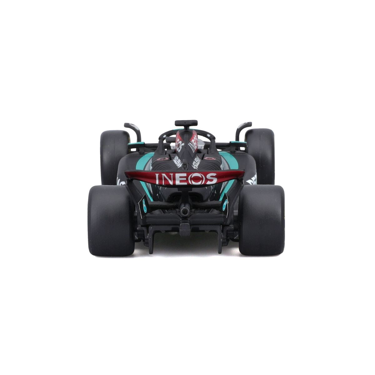 xe-dua-f1-1-43-mercedes-amg-petronas-f1-w15-team-2024-maisto-44-18-38208-05