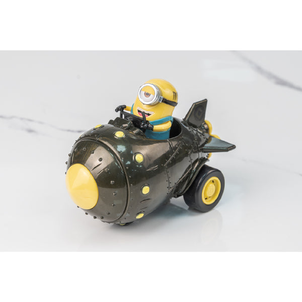 xe-ten-lua-minions-co-chay-chon-minions-7192-010