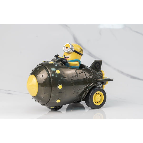 xe-ten-lua-minions-co-chay-chon-minions-7192-012