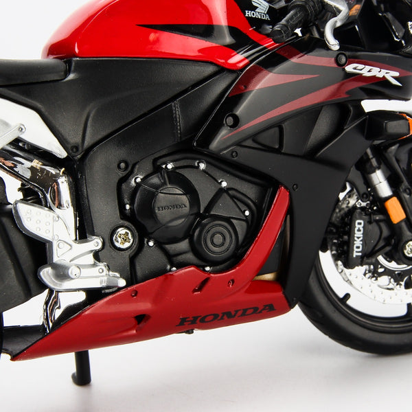 mo-hinh-xe-mo-to-1-12-dong-honda-cbr600rr-07117-mt31101-04