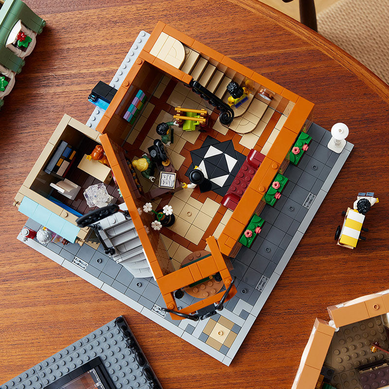 LEGO ADULTS 10297 Classic Hotel Building Toy