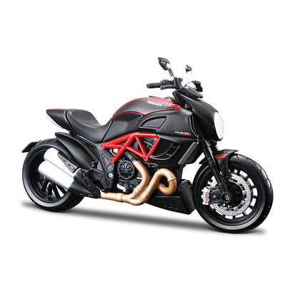 Mô hình xe mô tô 1:12 dòng Ducati Diavel Carbon