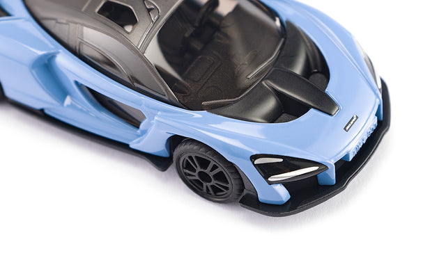 xe-mclaren-senna-1537-06