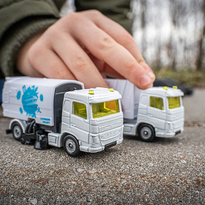 xe-ve-sinh-duong-va-xe-do-rac-1687-08