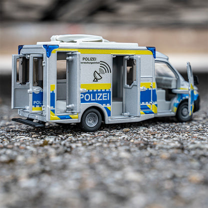 xe-canh-sat-mercedes-benz-sprinter-2301-011