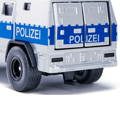 xe-canh-sat-rheinmetall-man-survivor-r-2304s-06