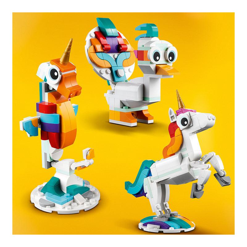 Đồ Chơi Lắp Ráp Kỳ Lân Sắc Màu LEGO CREATOR 31140