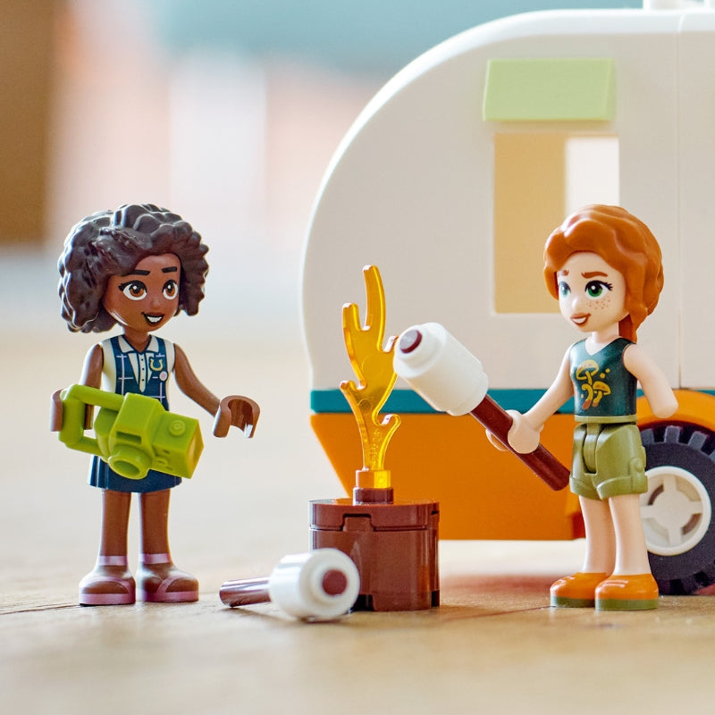 Đồ Chơi Lắp Ráp Kì Nghỉ Cắm Trại Cùng Autumn & Aliya LEGO FRIENDS 41726