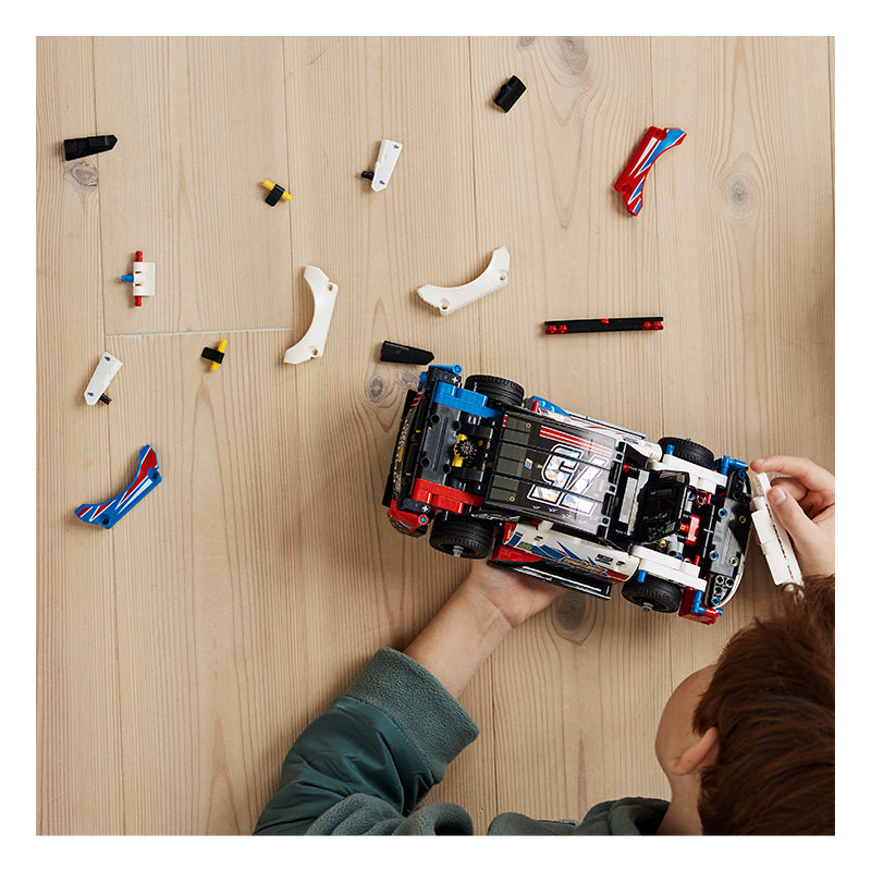 Đồ Chơi Lắp Ráp Xe Đua Nascar Chevrolet Camaro Zl1 LEGO TECHNIC 42153