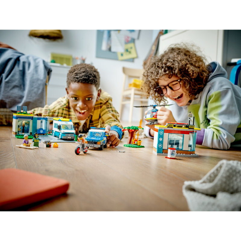 Đồ Chơi Lắp Ráp Trụ Sở Cứu Hộ Khẩn Cấp LEGO CITY 60371
