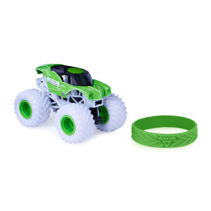 o-to-chien-xe-monster-jam-6055924-014