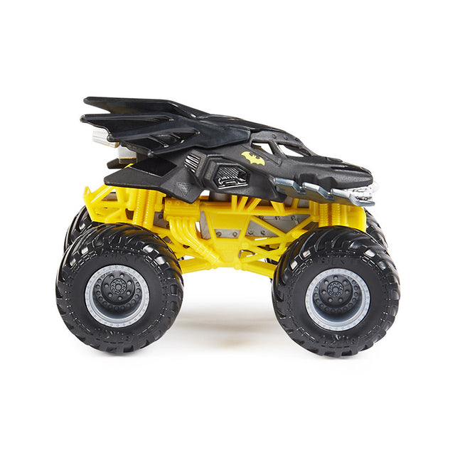 o-to-chien-xe-doi-dau-monster-jam-6064128-016
