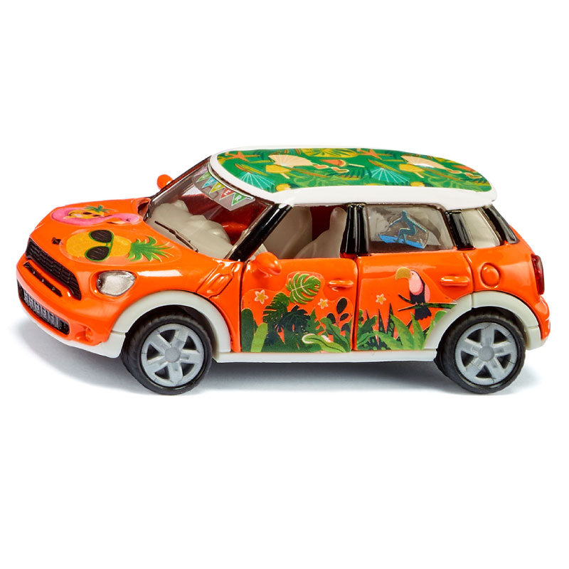 xe-mini-countryman-kem-hinh-dan-hoa-tiet-mua-he-6507-03