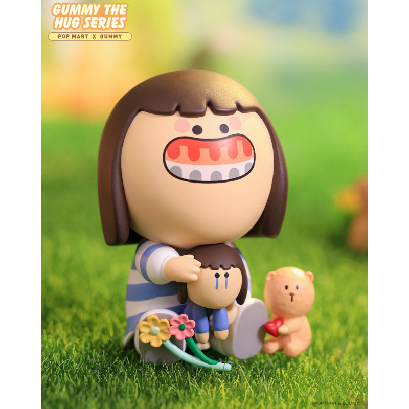 Mô hình GUMMY và Cái Ôm Nồng Thấm POP MART 6941448671763