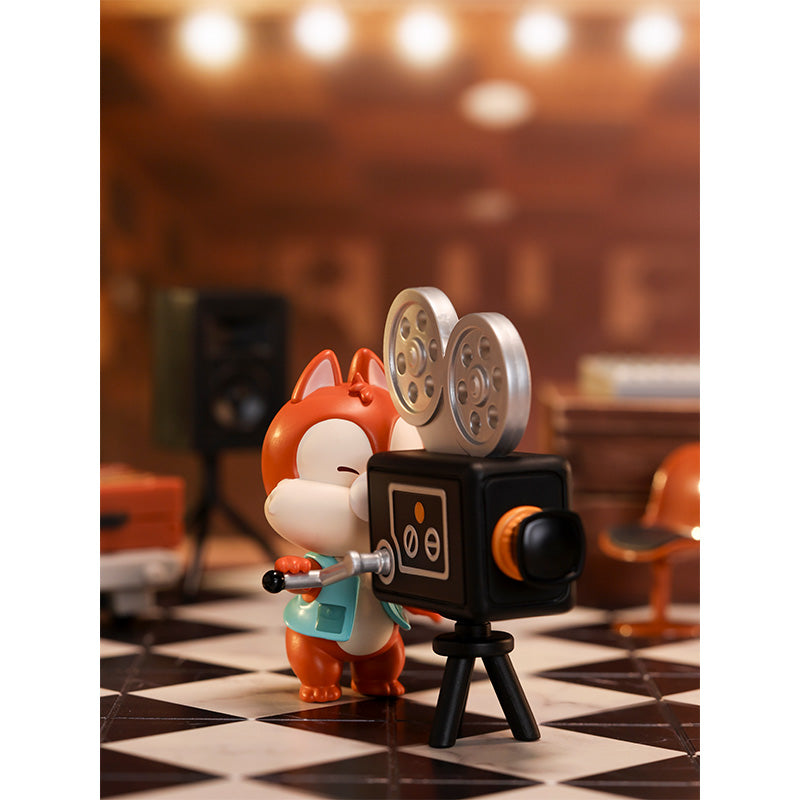 Mô Hình Nhân Vật Phim Chuột Mickey & Những Người Bạn POP MART 6941848213471