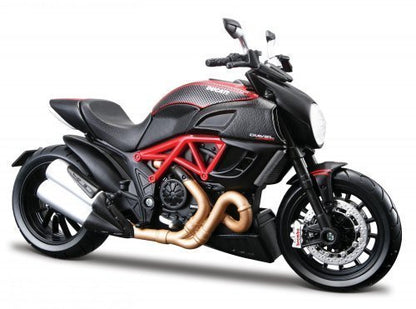 Đồ chơi xe mô tô lắp ráp Ducati Diavel Carbon
