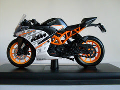 1:18 model motorcycle KTM RC 390 MAISTO MT39300