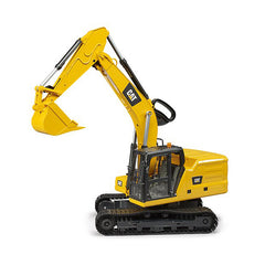 Miniature scale model toy 1:16 CAT crawler excavator BRUDER BRU02483